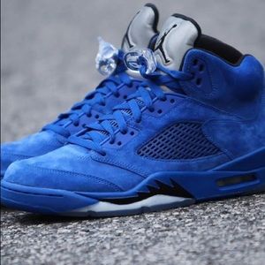 Meet your Posher, Robert